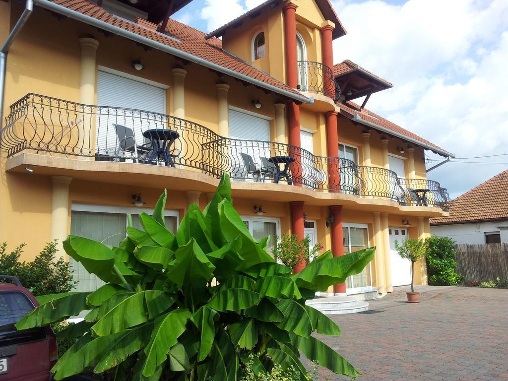 Mediterran-Apartmanok-Harkány Dış mekan fotoğraf