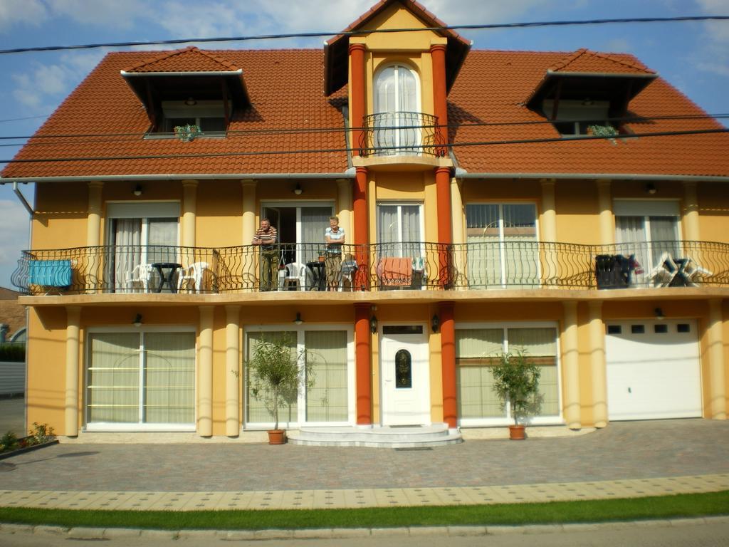 Mediterran-Apartmanok-Harkány Dış mekan fotoğraf